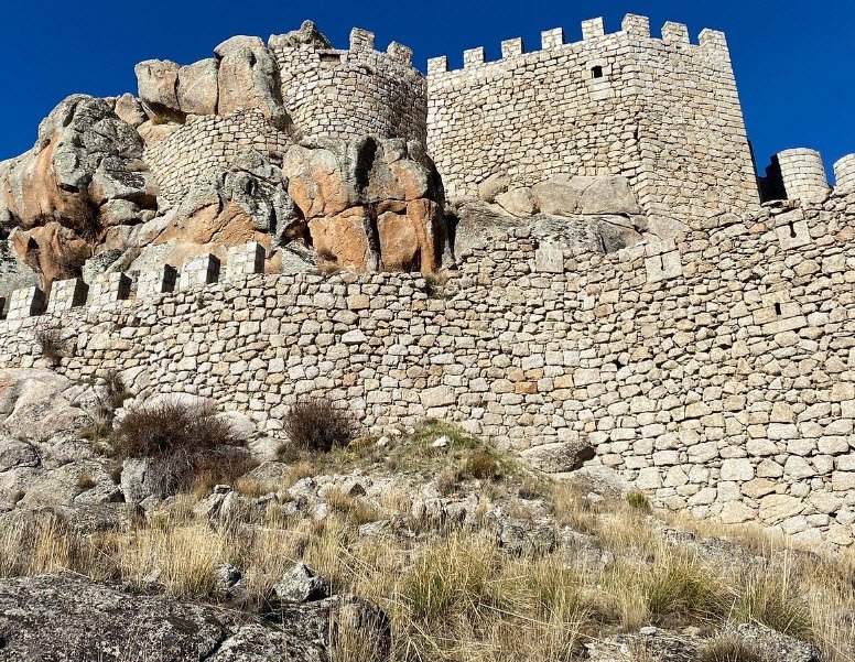 C° del Castillo de Malvecino, Spain